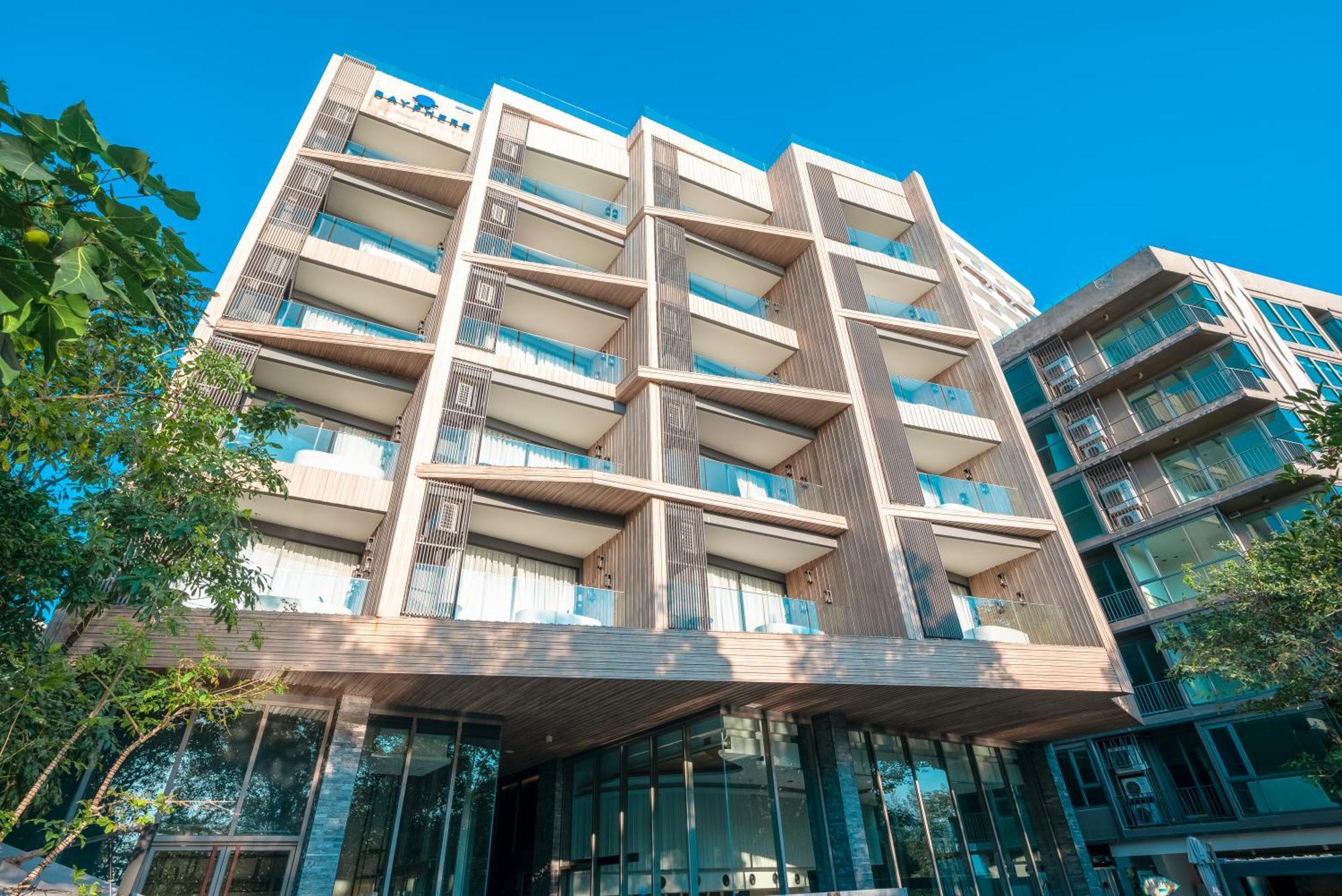 Bayphere Hotel Pattaya Jc Praia de Jomtien Exterior foto The Riverbank Centre